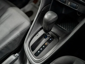 Хетчбэк Toyota Yaris 2020 года, 1230000 рублей, Красноярск