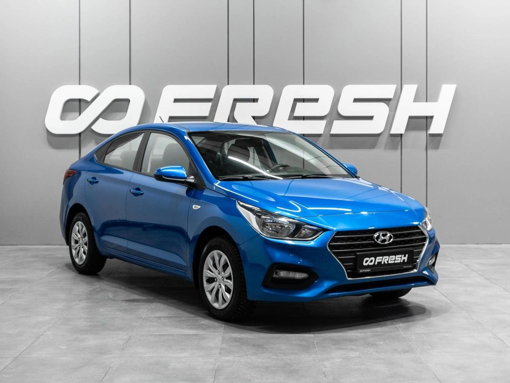 Седан Hyundai Solaris 2018 года, 1570000 рублей, Тюмень