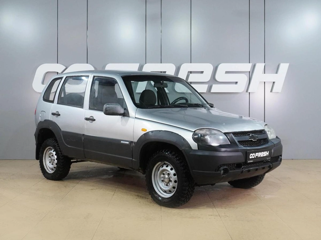 Внедорожник Chevrolet Niva 2010 года, 399000 рублей, Воронеж