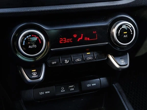 Седан Kia Rio 2018 года, 1500000 рублей, Большой Сочи