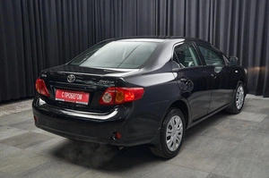 Седан Toyota Corolla 2008 года, 899000 рублей, Красноярск