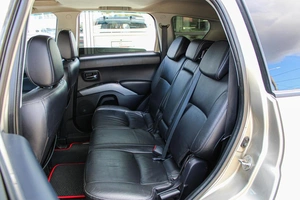 Внедорожник Mitsubishi Outlander 2007 года, 910000 рублей, Ярославль