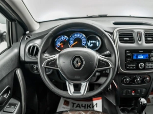 Хетчбэк Renault Sandero Stepway 2021 года, 1300000 рублей, Красноярск
