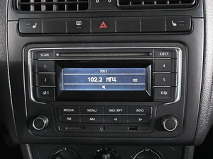 Седан Volkswagen Polo 2015 года, 919000 рублей, Аксай