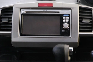 Минивэн Honda Freed 2010 года, 1009000 рублей, Омск