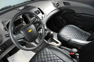 Седан Chevrolet Aveo 2013 года, 859000 рублей, Тюмень