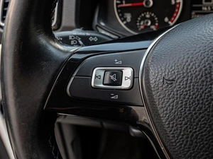 Пикап Volkswagen Amarok 2018 года, 3195000 рублей, Краснодар