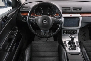 Седан Volkswagen Passat 2010 года, 889000 рублей, Красноярск