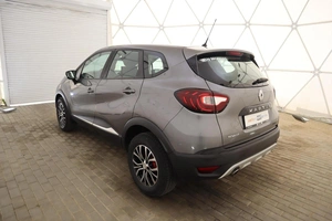 Внедорожник Renault Kaptur 2016 года, 1280000 рублей, Обнинск