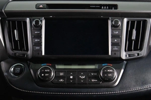 Внедорожник Toyota RAV4 2019 года, 2979000 рублей, Сургут