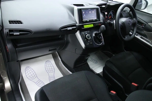 Минивэн Toyota Wish 2010 года, 1338000 рублей, Солонцы