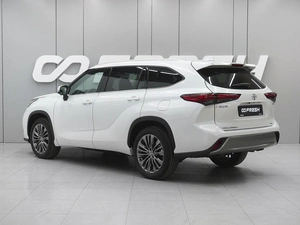 Внедорожник Toyota Highlander 2026 года, 5890000 рублей, Ростов-на-Дону