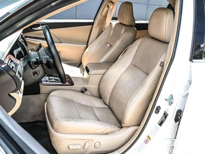 Седан Toyota Camry 2013 года, 1378000 рублей, Кирилловка