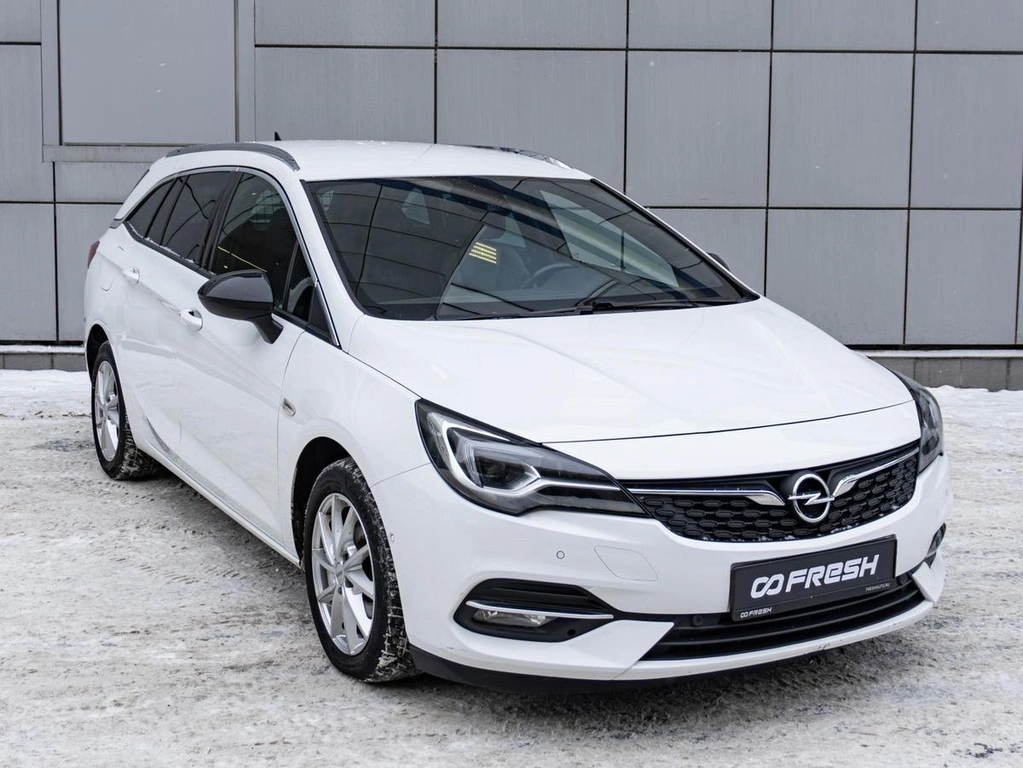 Универсал Opel Astra 2021 года, 1790000 рублей, Санкт-Петербург