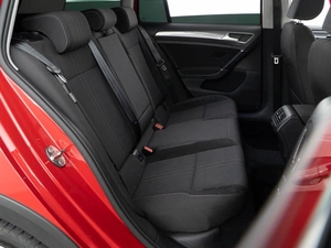 Универсал Volkswagen Golf 2019 года, 2491046 рублей, Москва