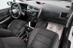 Хетчбэк Kia Ceed 2013 года, 949000 рублей, Красноярск