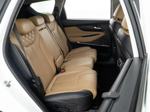 Внедорожник Hyundai Santa Fe 2021 года, 2898999 рублей, Москва