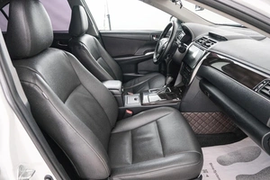 Седан Toyota Camry 2018 года, 1849000 рублей, Красноярск