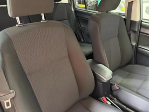 Универсал Toyota Corolla Fielder 2018 года, 1249000 рублей, Красноярск