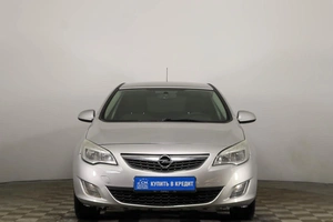Хетчбэк Opel Astra 2012 года, 629000 рублей, Пермь