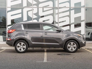 Внедорожник Kia Sportage 2012 года, 1127000 рублей, Краснодар