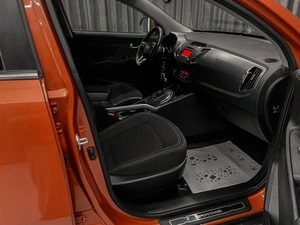 Внедорожник Kia Sportage 2013 года, 1200000 рублей, Красноярск