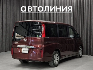 Минивэн Honda Stepwgn 2016 года, 1449000 рублей, Красноярск