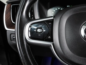 Внедорожник Volvo XC60 2018 года, 3197000 рублей, Воронеж