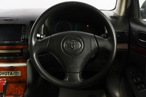 Седан Toyota Premio 2005 года, 699000 рублей, Новосибирск