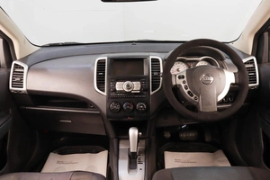 Универсал Nissan Wingroad 2009 года, 909000 рублей, Челябинск