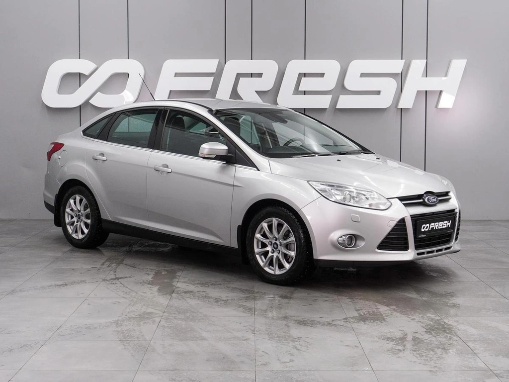 Седан Ford Focus 2013 года, 1060000 рублей, Воронеж