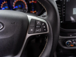 Седан ВАЗ (LADA) Vesta 2019 года, 999000 рублей, Саратов