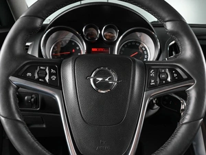 Седан Opel Astra 2013 года, 1179000 рублей, Аксай