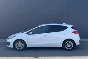 Хетчбэк Kia Ceed 2017 года, 1280000 рублей, Солонцы