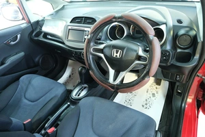 Хетчбэк Honda Fit 2010 года, 699000 рублей, Омск