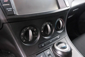 Седан Mazda 3 2012 года, 899000 рублей, Красноярск