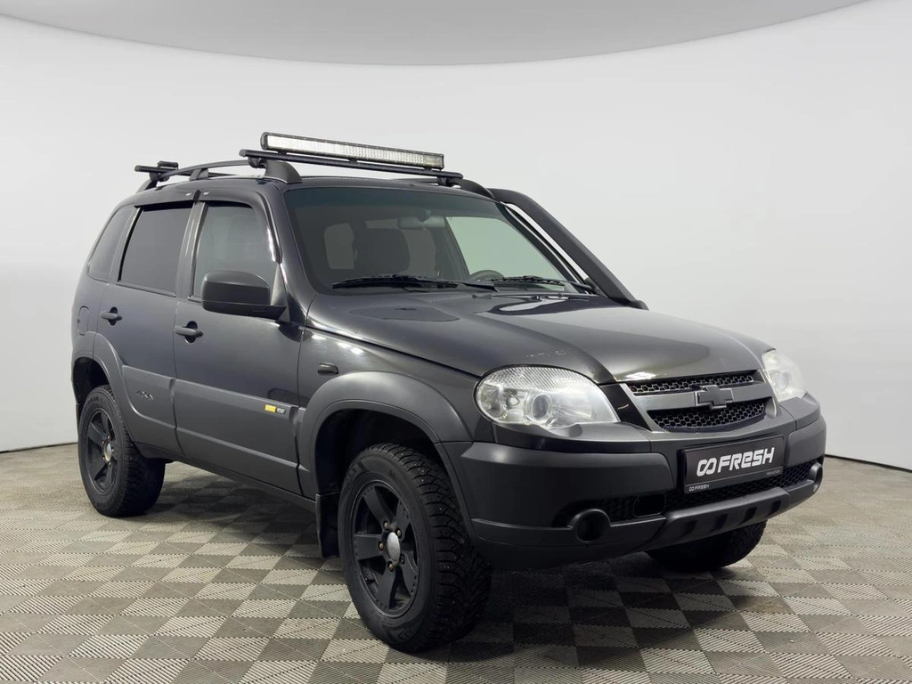 Внедорожник Chevrolet Niva 2017 года, 679900 рублей, Казань