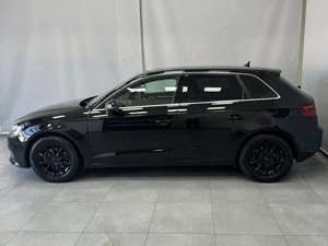 Седан Audi A3 2016 года, 1365000 рублей, Красноярск