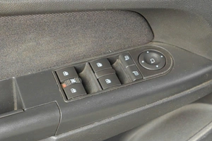 Седан Opel Astra 2012 года, 729000 рублей, Тюмень