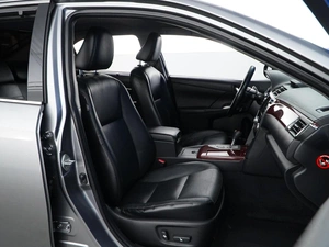 Седан Toyota Camry 2013 года, 1599046 рублей, Москва