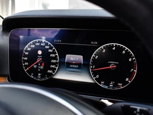 Седан Mercedes-benz E-класс 2016 года, 2850000 рублей, Краснодар