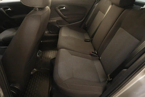 Седан Volkswagen Polo 2017 года, 1399000 рублей, Челябинск