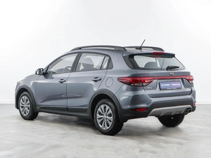Хетчбэк Kia Rio X-Line 2018 года, 1698444 рублей, Москва