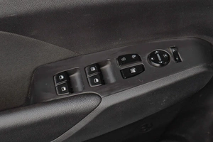 Седан Hyundai Solaris 2017 года, 999000 рублей, Челябинск