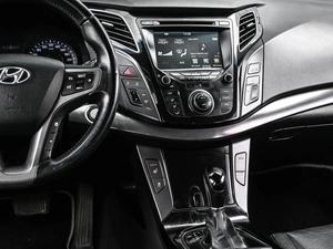 Седан Hyundai i40 2015 года, 1499000 рублей, Кирилловка