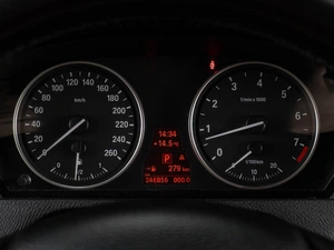 Внедорожник BMW X5 2010 года, 1527000 рублей, Тюмень