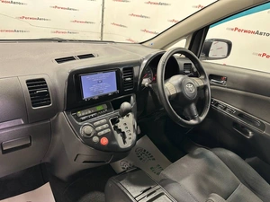 Минивэн Toyota Wish 2005 года, 765000 рублей, Красноярск