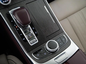 Седан Hongqi H9 2022 года, 4098999 рублей, Москва