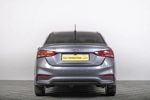 Седан Hyundai Solaris 2017 года, 1399000 рублей, Томск