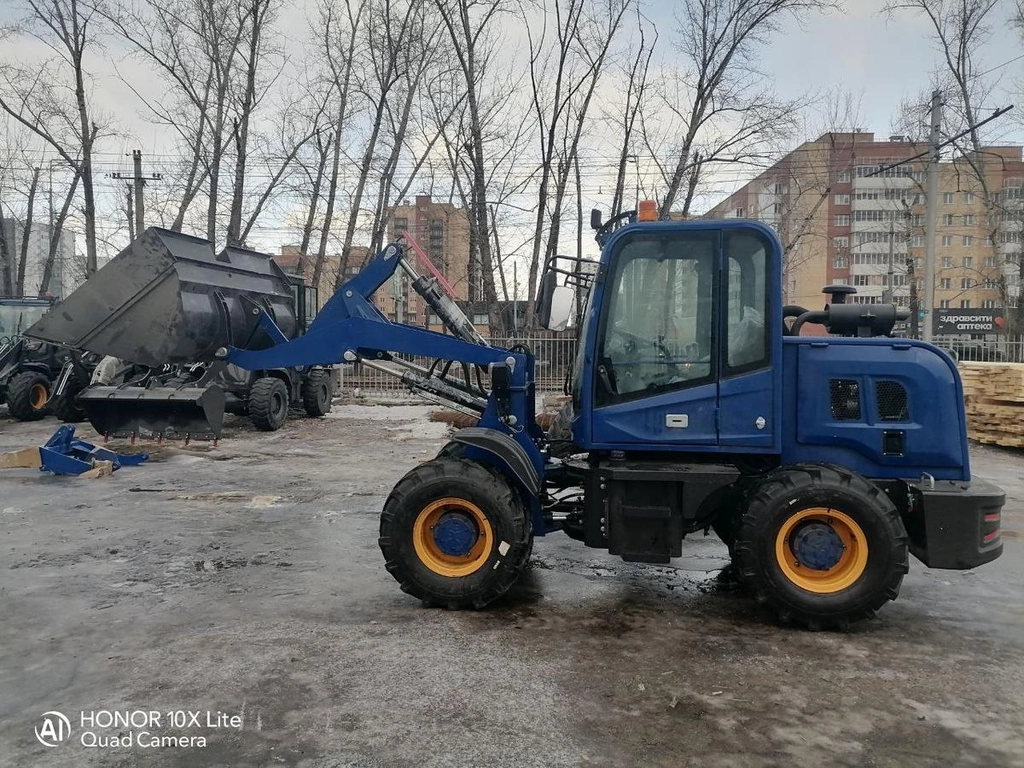 Фронтальный погрузчик Jinan 930 2026 года, 740000 рублей, Красноярск